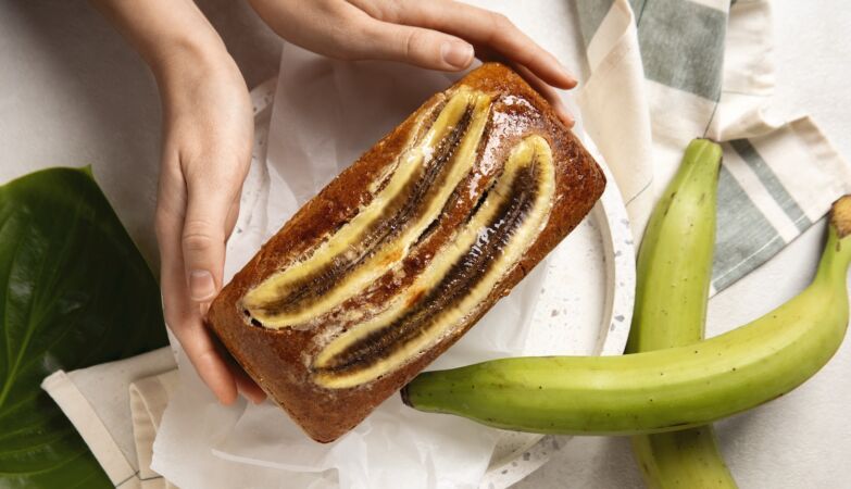 The banana cake is the male equivalent of offering flowers