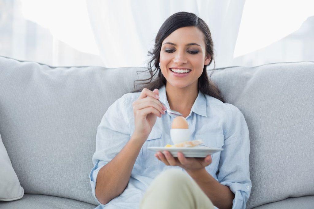 Studies show: Eggs by eating daily, cholesterol levels may be reduced