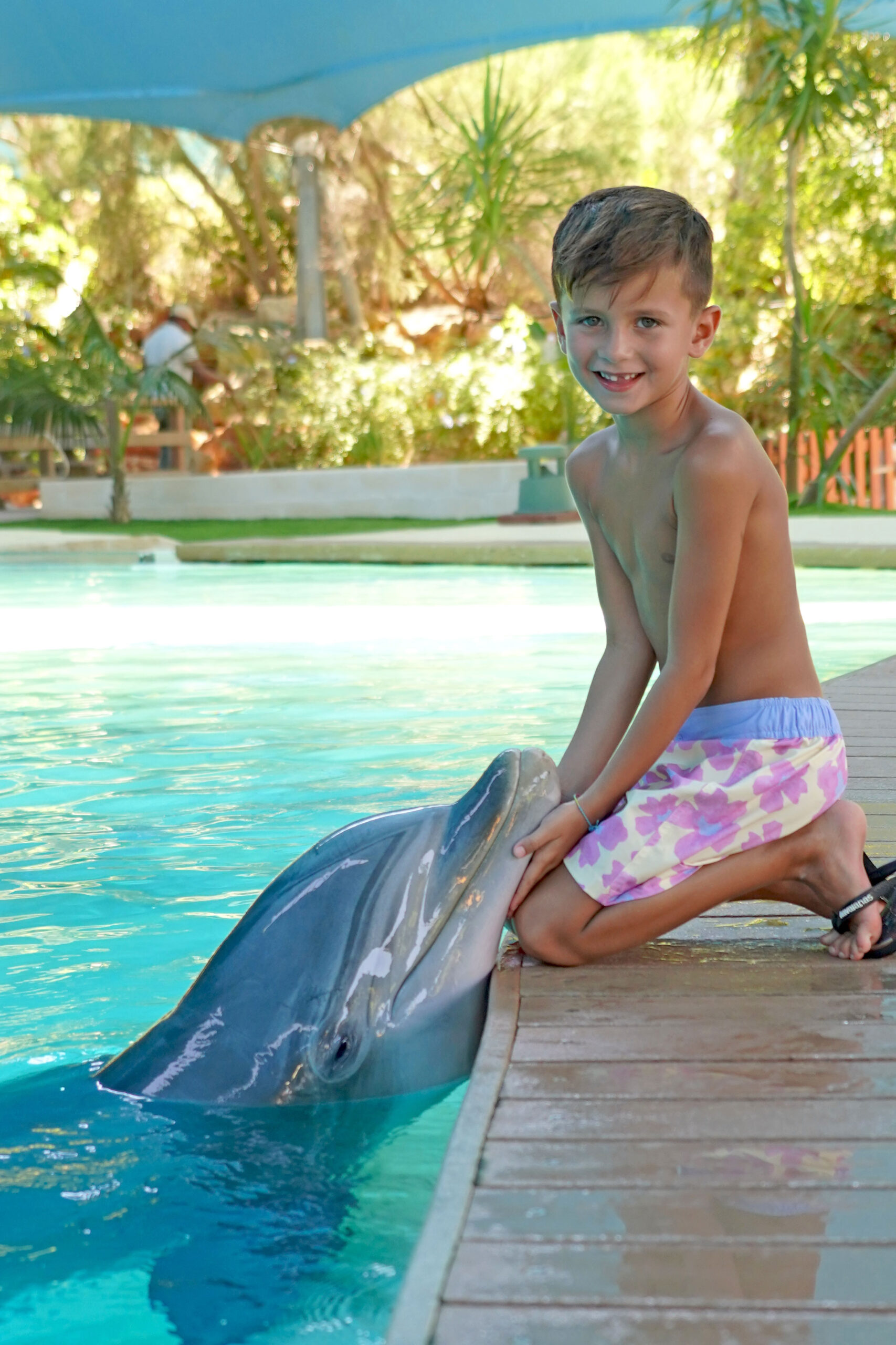 Zoomarine receives special visit from footballer Rúben Neves and family