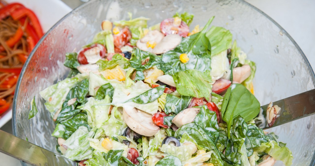 Instead of classic salad. The unusual ingredient turns to the feast