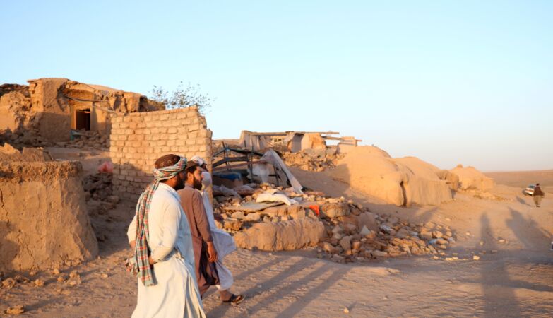 More than 800 dead in earthquake in Afghanistan
