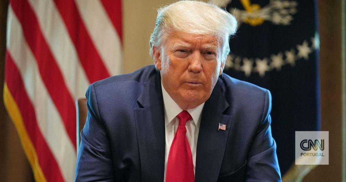 Trump uses refugee murder to blame democrats for violence Trump uses refugee murder to blame democrats for violence