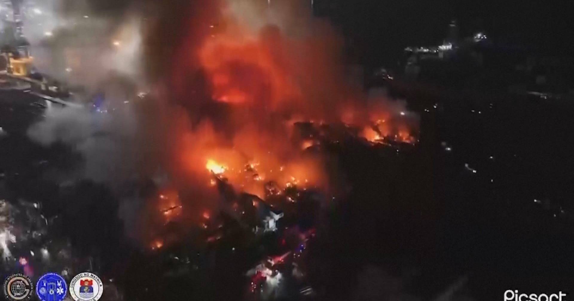 Tragedy in the Philippines: Neighborhood densely populated by Manila destroyed by fire that lasted 10 hours