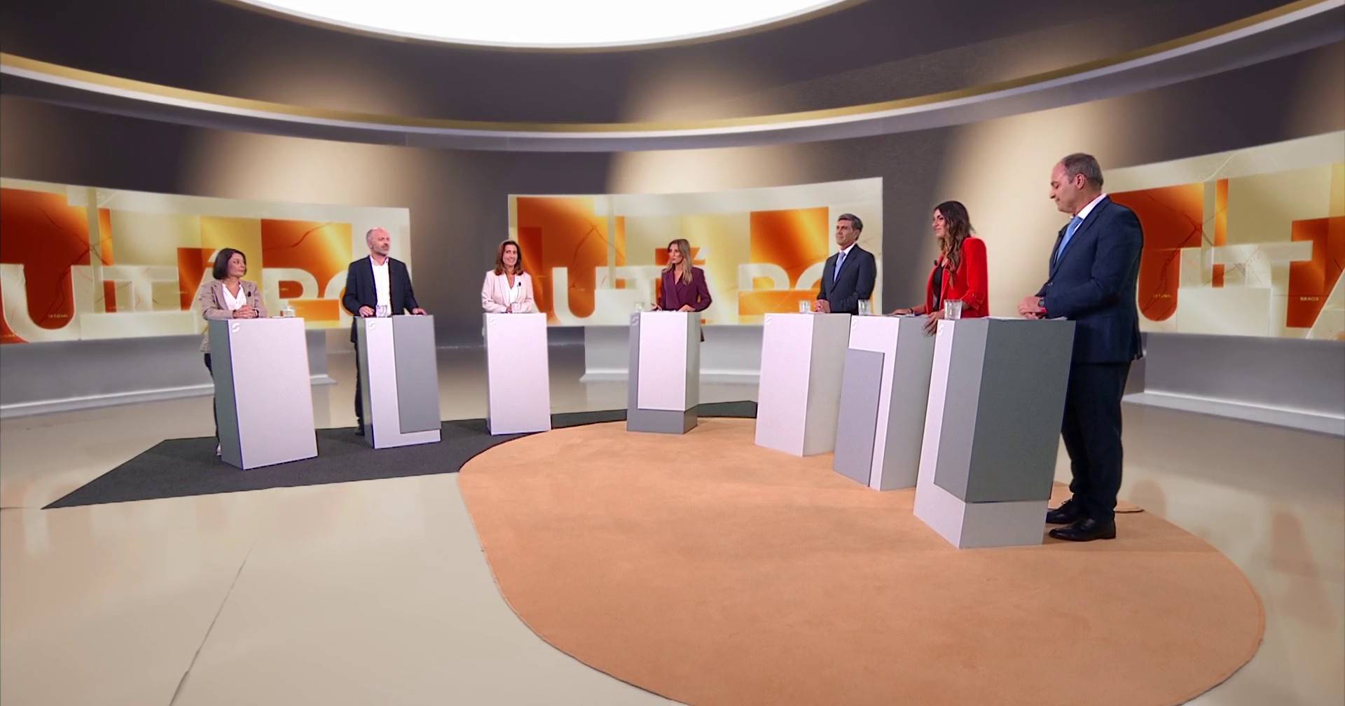 Tolls, transport, housing and immigration: the debate of Sintra