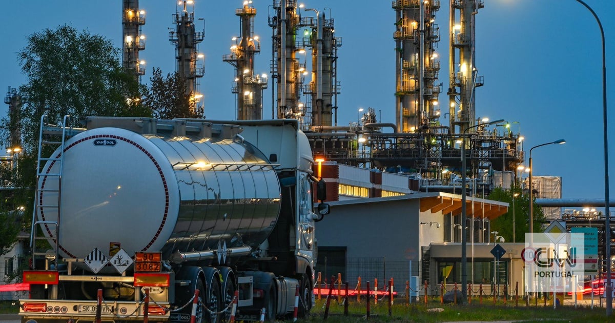 Trump's idea to make Putin "give up" the war works. The problem is that it is necessary to "flood the market"