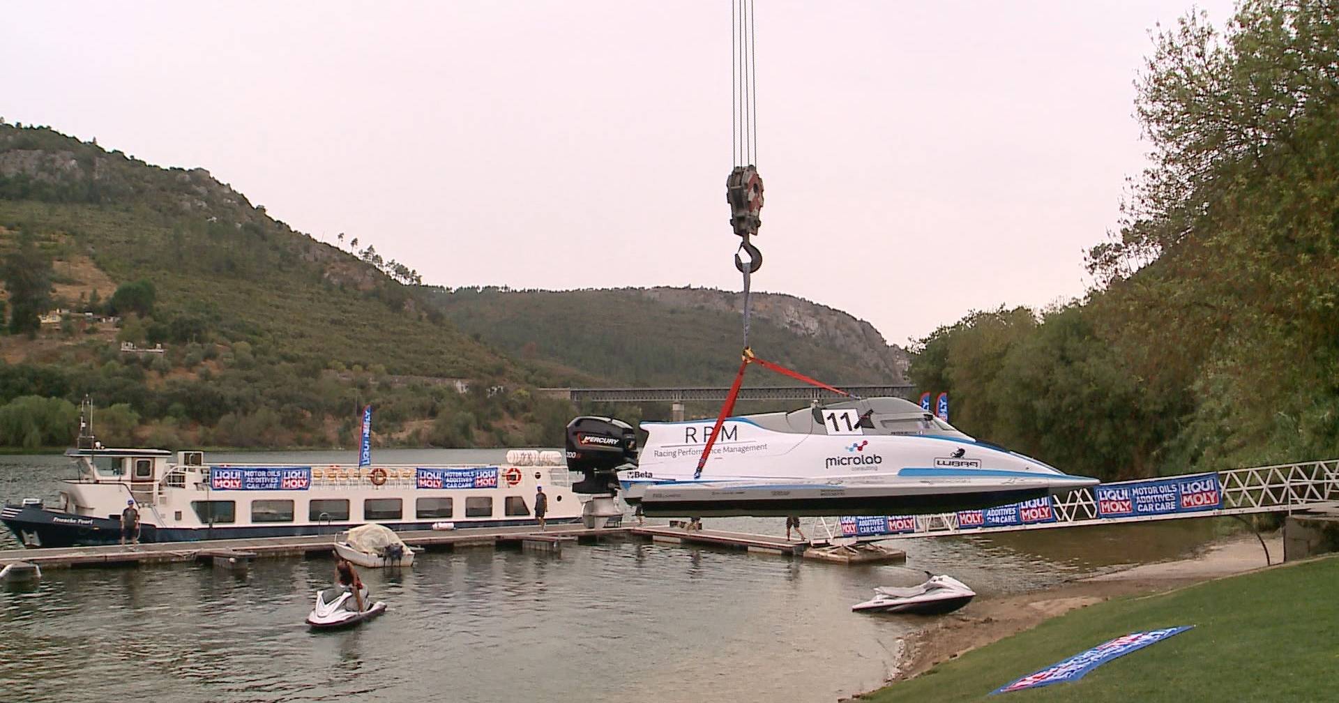 Low level of waters makes it difficult for the F2 Motorcycle World Championship