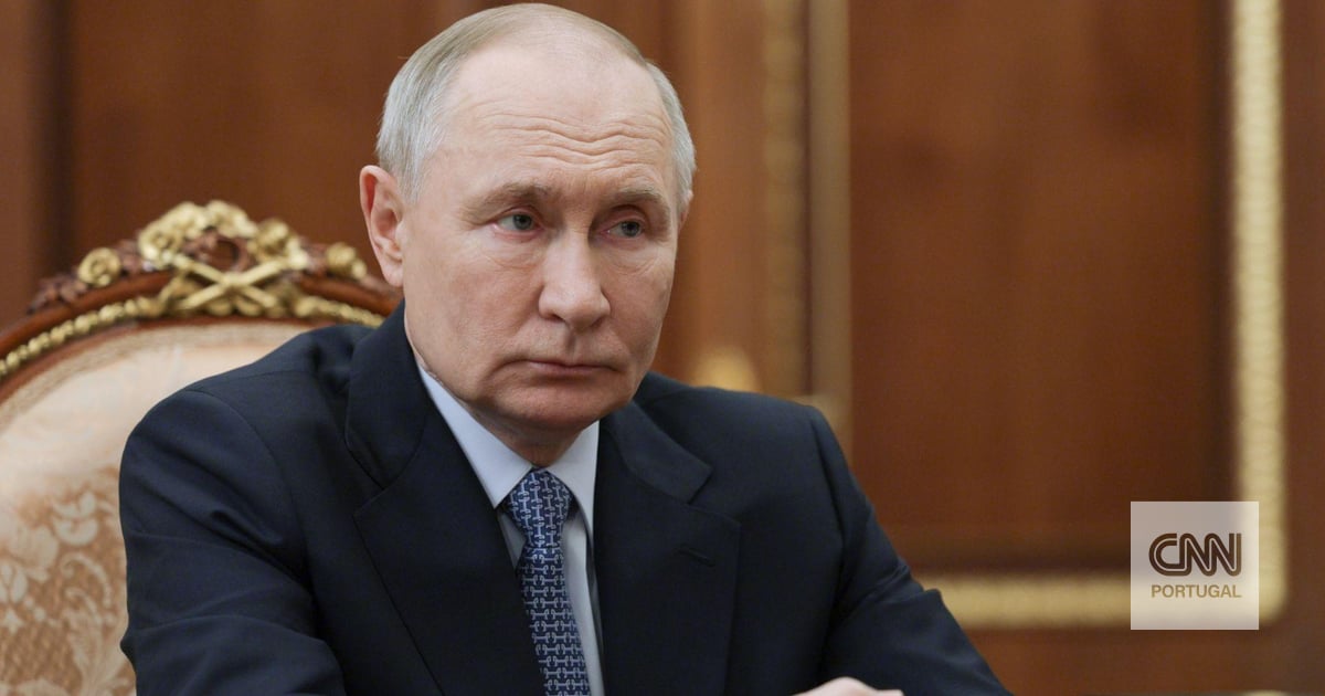 United Kingdom may already be at war with Russia, warns former Mi5 director, who knows "various things"