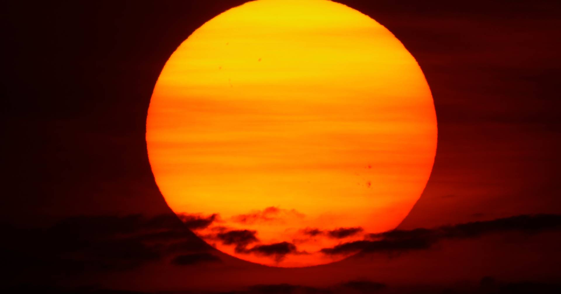 Rain was little hard: sun and heat are back all over the country