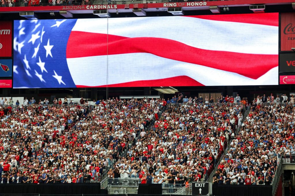 Charlie Kerk: Tens of Thousands of People in State Farm for the last goodbye