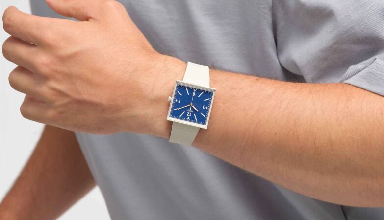 New swatch with hours exchanged throws a 39% Trump rates. Already sold out