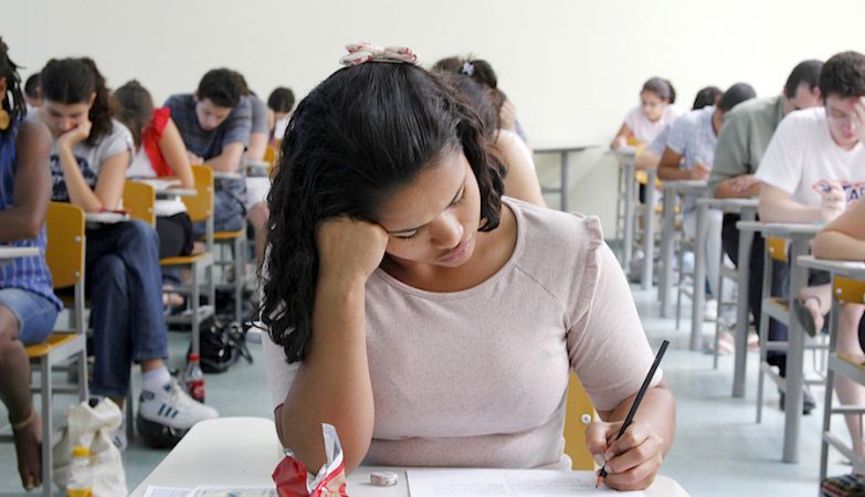 Professor convicted of 62 minors abuse crimes was again placed