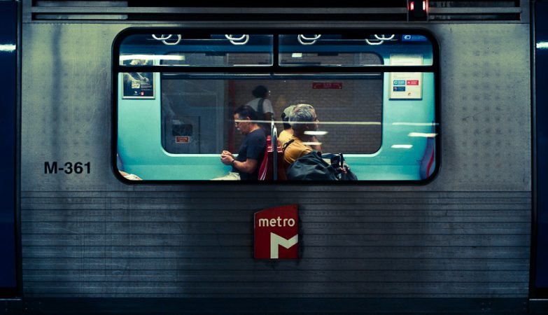 There is a single ticket for all public transport in Portugal