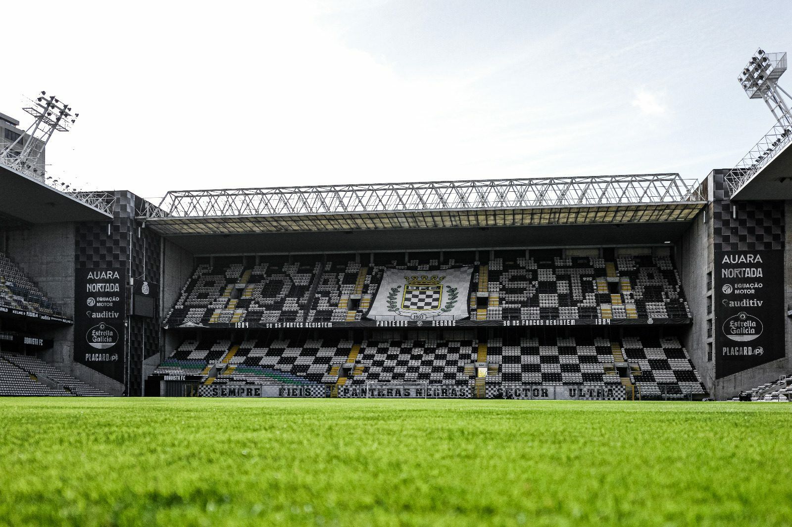 7 -year -old boy dies during Boavista training