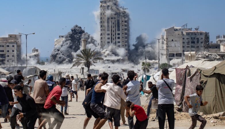 Israel returns to bombing Gaza and kills more than 90 people – 24 were children