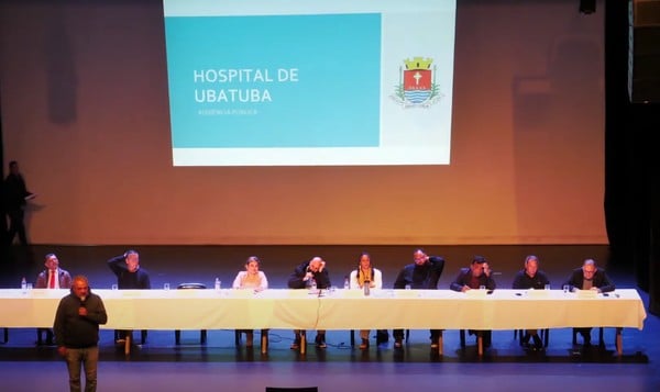 Councilman gets annoyed when interrupted and responds to a resident: 'already barked a lot, shut up'