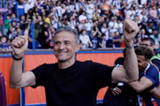 Luis Enrique, PSG coach