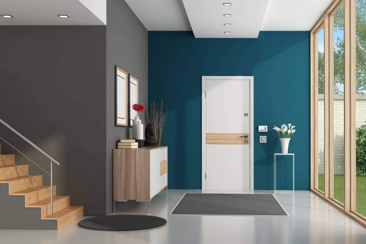 Low cost ideas to renew the entrance