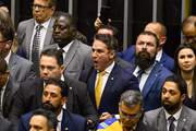 Deputies during the amnesty PL vote