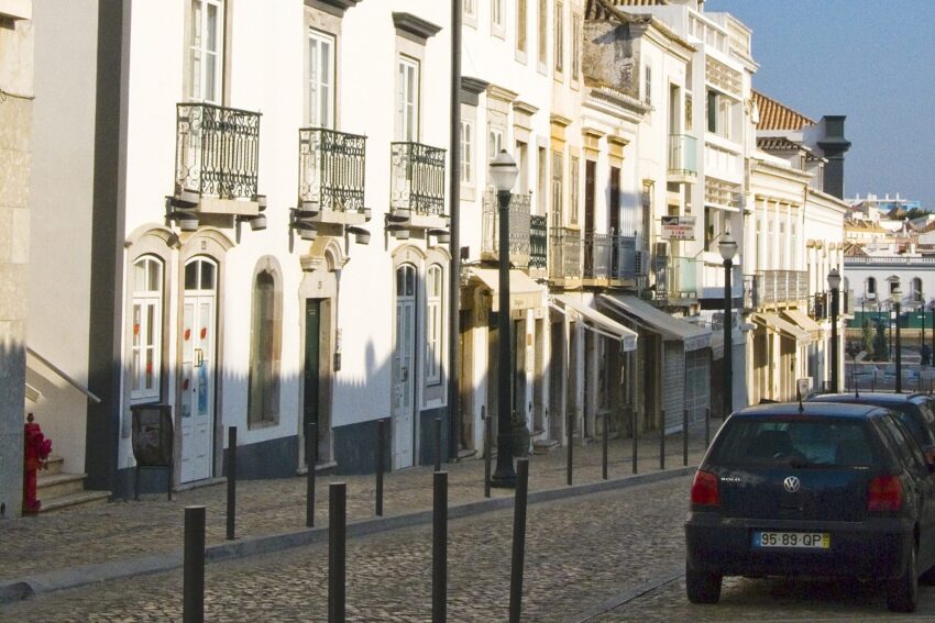Applications for the assignment of housing on a lease supported