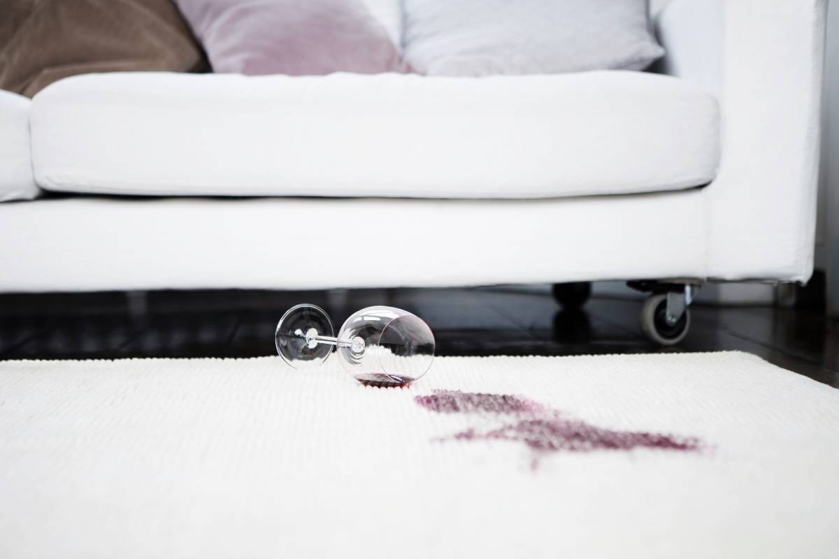 Natural cleaning of rugs