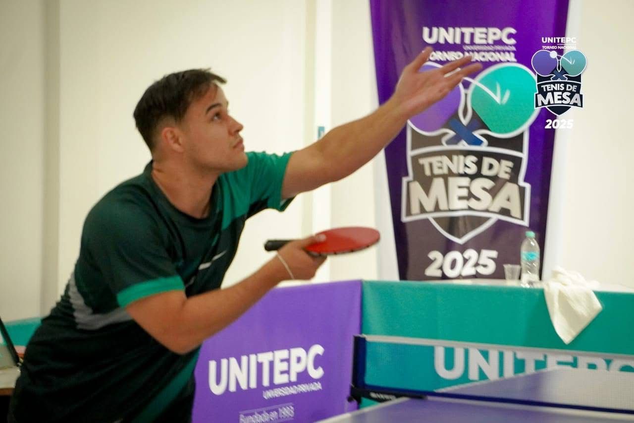 Acrean student wins title of table tennis in Bolivia