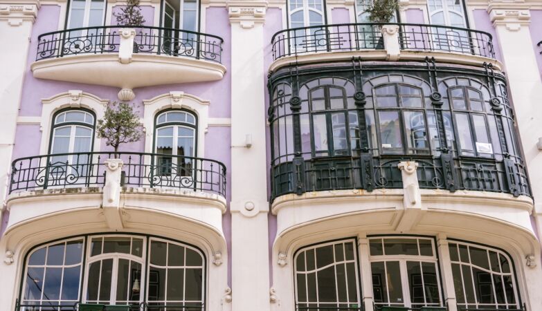 Foreigners continue to look for houses in Portugal. Where and who is looking for?