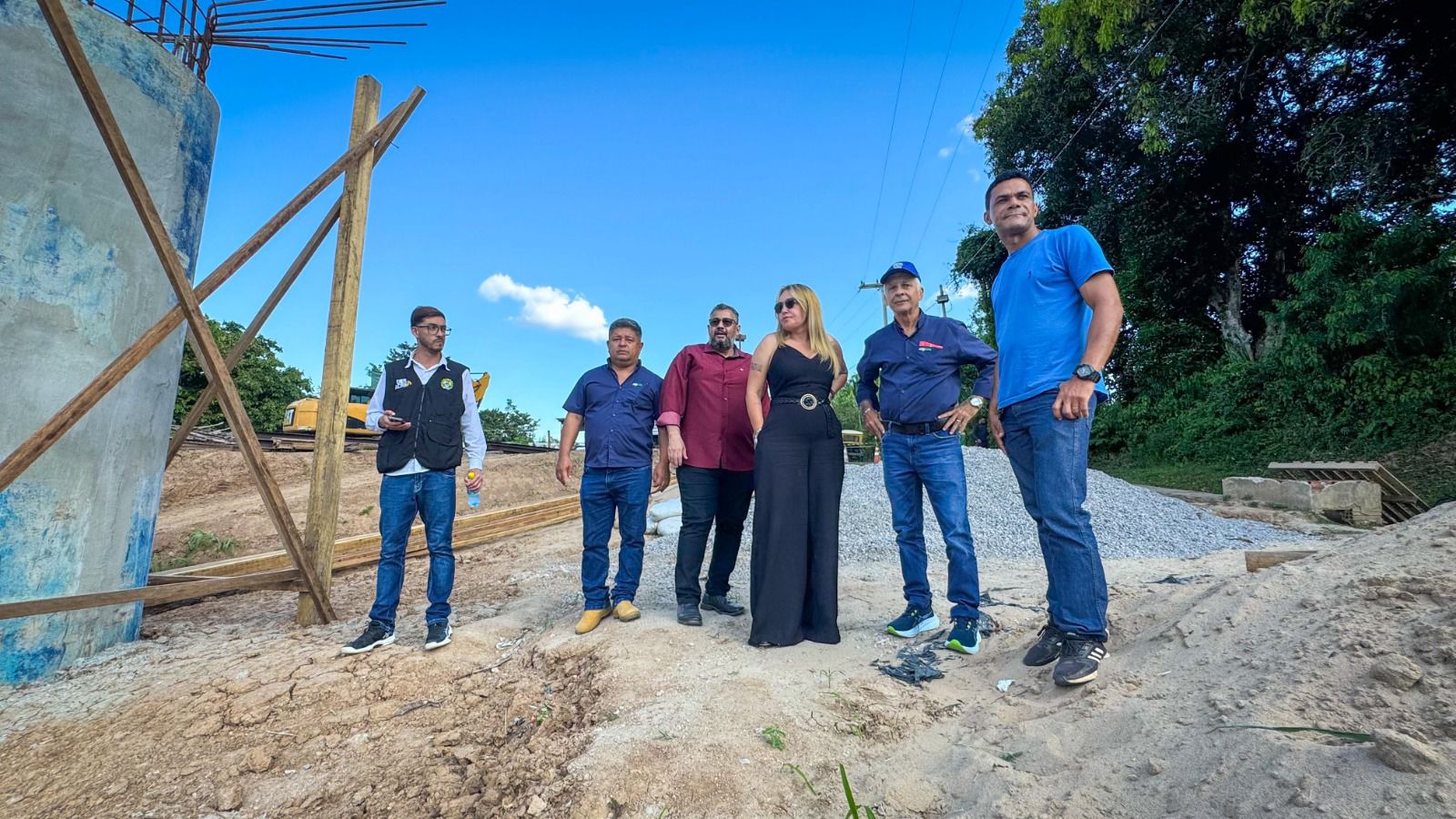 Deracre finishes Foundation and follows with concreting of the catwalk in Marechal Thaumaturgo