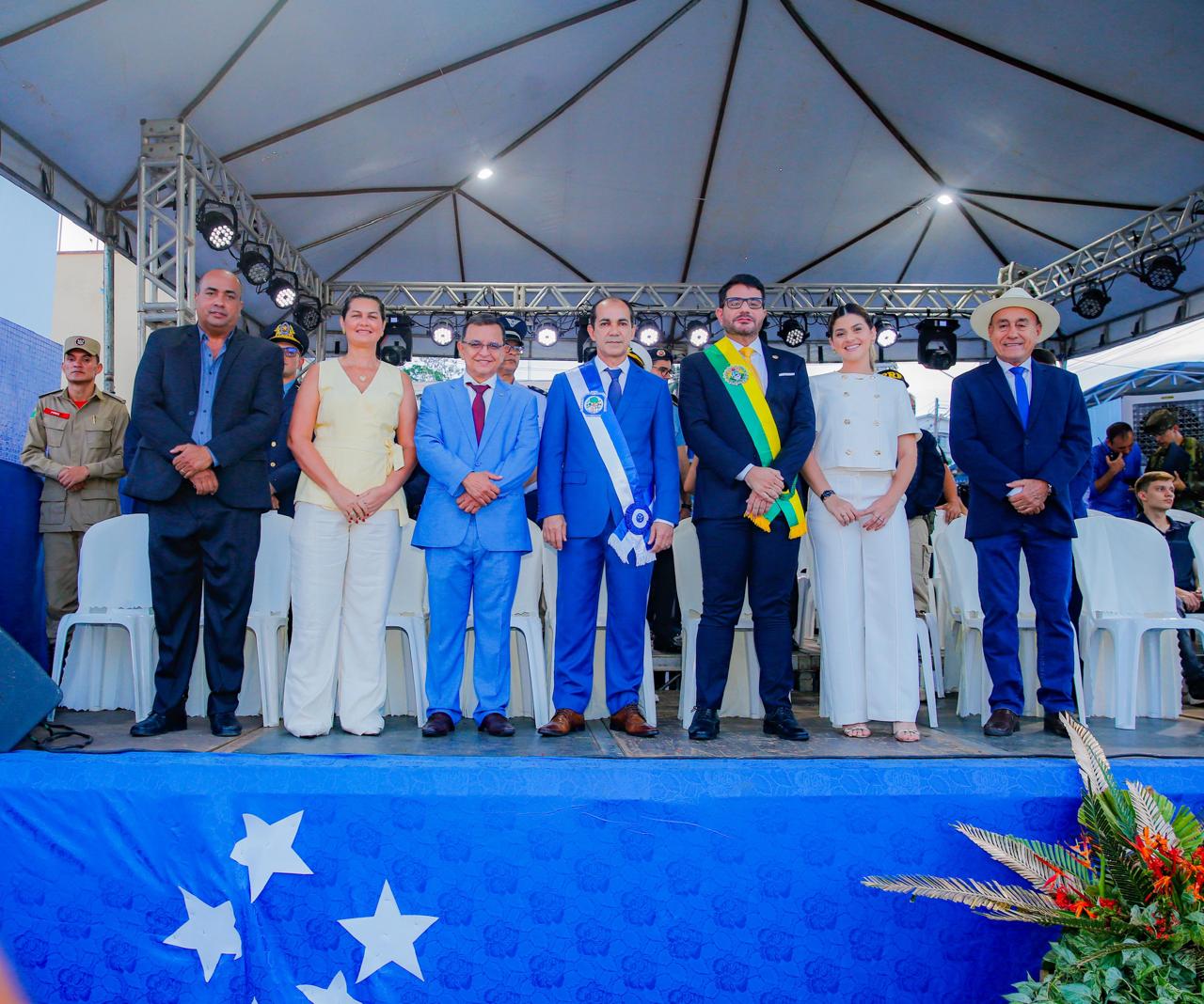 Cruzeiro do Sul City Hall celebrates the 121th anniversary of the municipality with civic-military parade