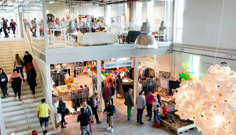 A shopping center in Sweden only sells second -hand products. Is it the future of the retail?