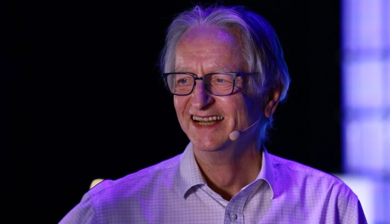 The girlfriend of the "godfather" of artificial intelligence used chatgpt to end it