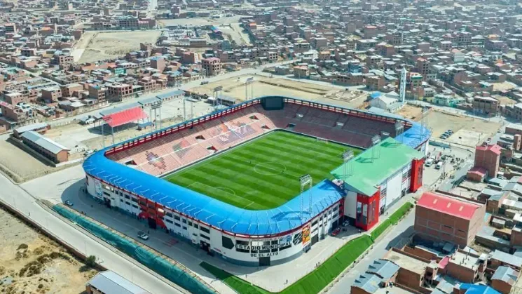 Qual é a altitude de El Alto, estádio de Bolívia x Brasil? image