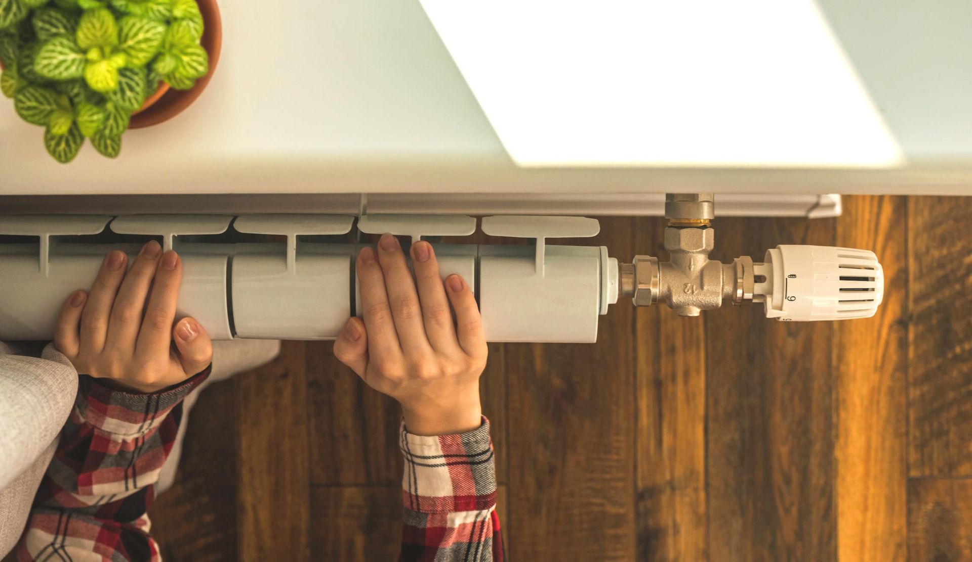 House heating Rush to Action and buy for PLN 6 before the heating season. The house will be warm and the heating bills are lower than ever. A way to heat the house