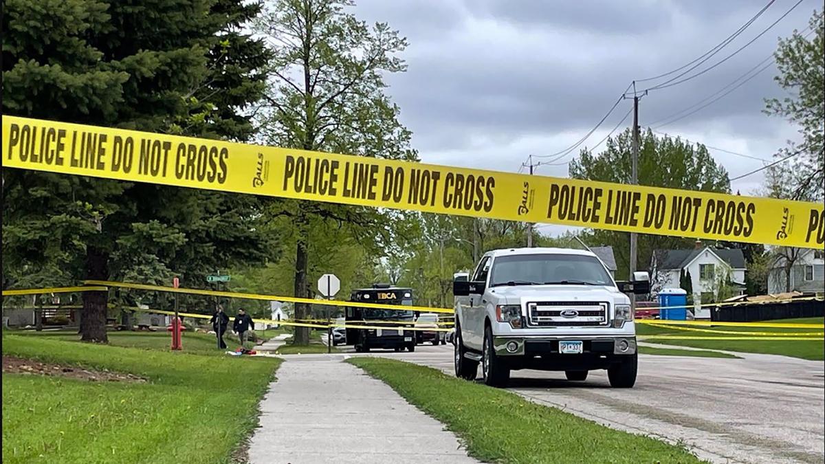 At least three injured in a shooting at an office of the immigration service in Dallas (Texas)