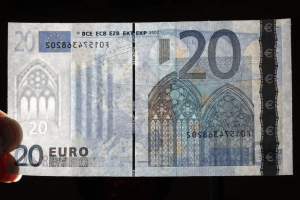 Banco de Portugal clarifies: This is what should find a fake note or currency in the wallet to avoid problems