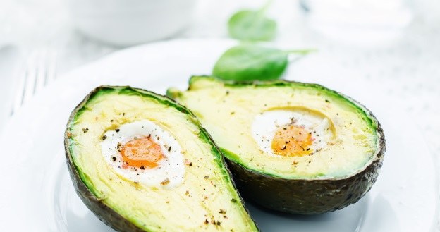 The healthiest and lightest solution is to combine eggs with vegetables. /123RF/PICSEL