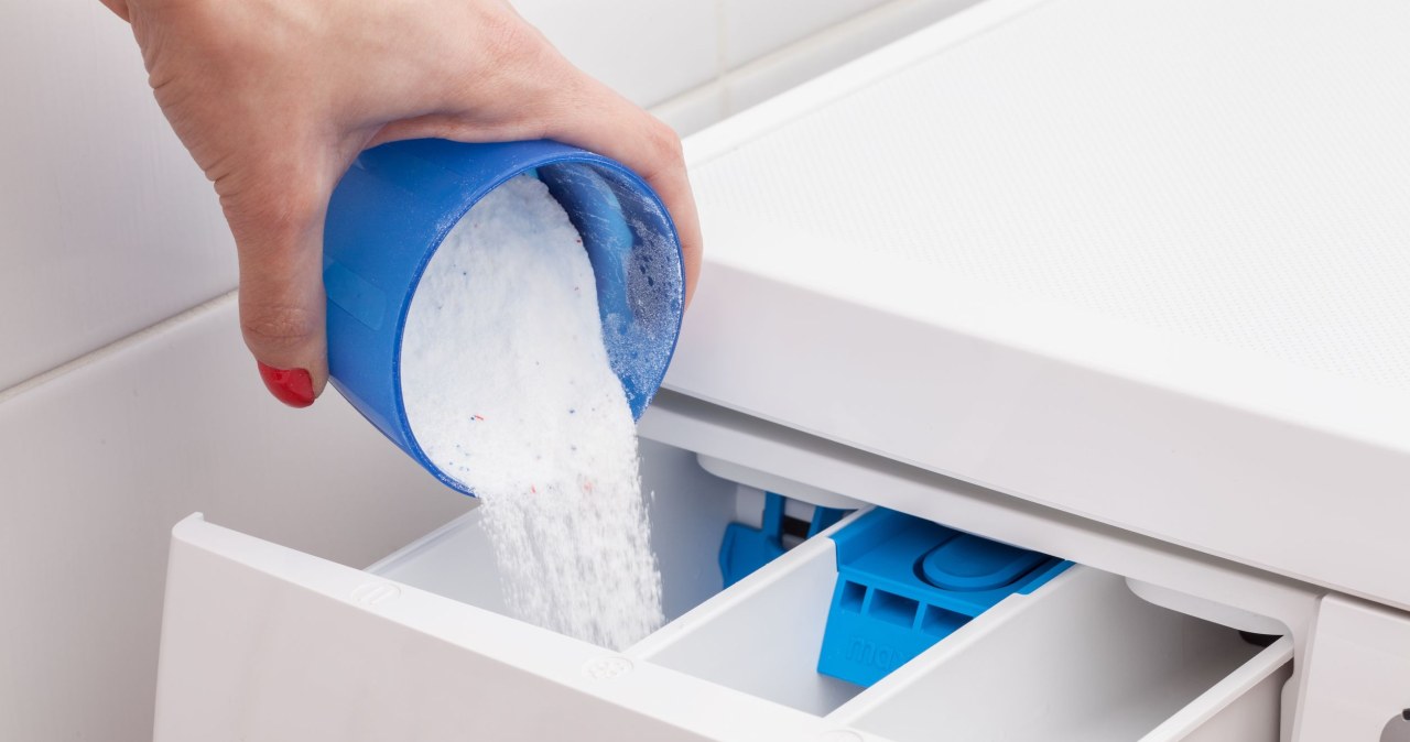 It is the best washing powder in Europe. In Poland you can buy it at a good price