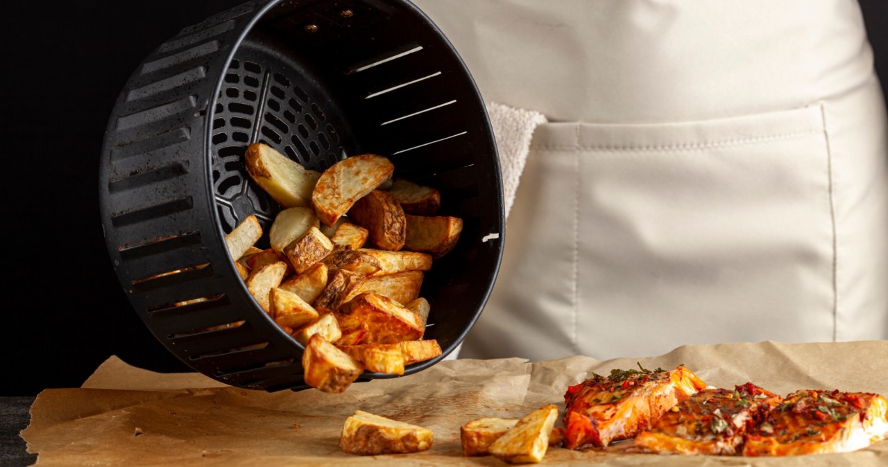 French fries are the best food for an air fryer, but there are many foods to avoid.
