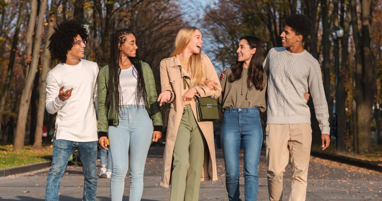 Gezelligheid is the ability to appreciate the moments spent with loved ones /Konstantin Postumitenko /123RF/PICSEL