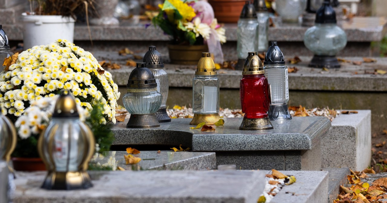 Are you cleaning the cemetery? Check where to throw away old candles and bouquets