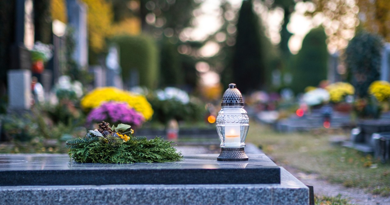 Are you having trouble finding a grave in the cemetery? Read it and you'll get it right