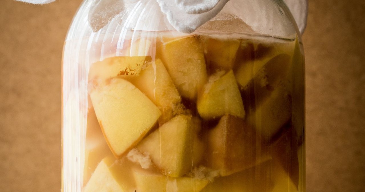 Neither apples nor pears. Now I make vinegar from autumn fruits for immunity and to burn excess weight