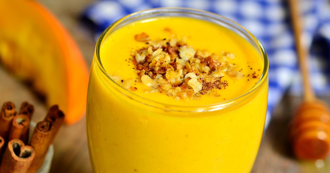 Instead of coffee, make an autumn "power cocktail". It has a great effect on the intestines and adds vitality