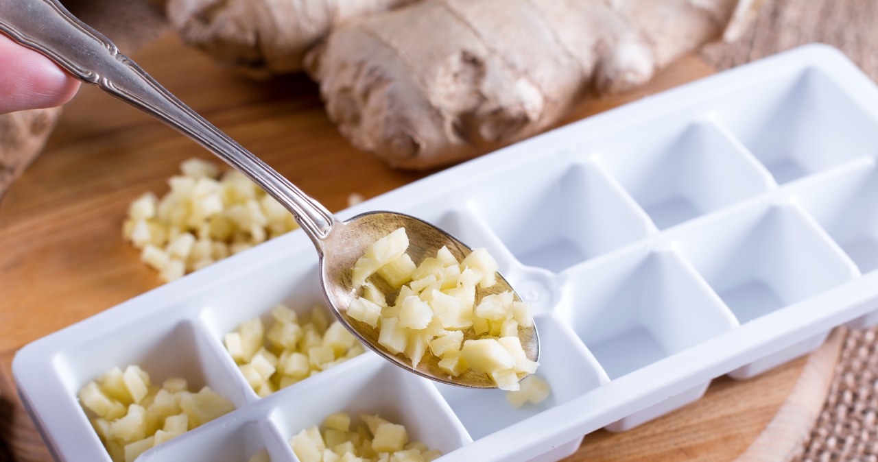 The ginger root will retain its firmness, aroma and all its properties. A simple way to store it