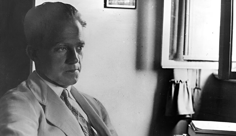 Heisenberg said it was impossible. The physicians just proved that it was wrong