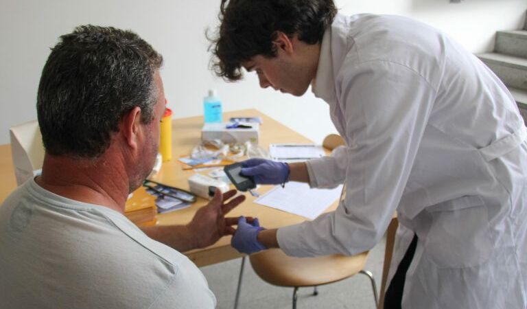 “Medicine in Baixa”: almost 200 students carry out screenings (and beyond) to the people of Porto