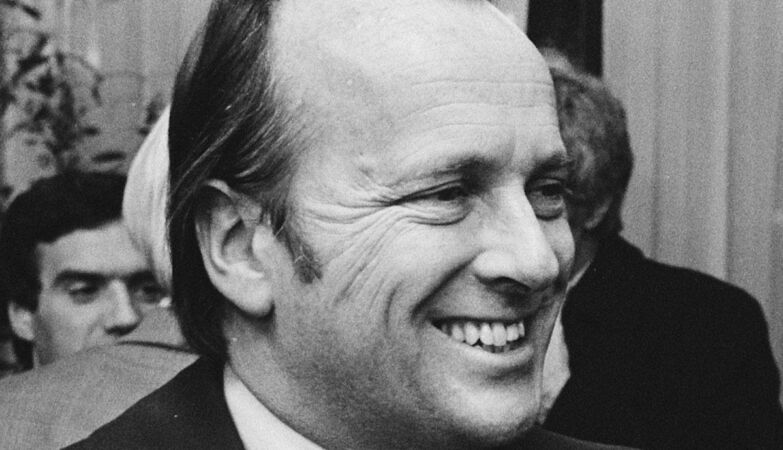 Francisco Pinto Balsemão died