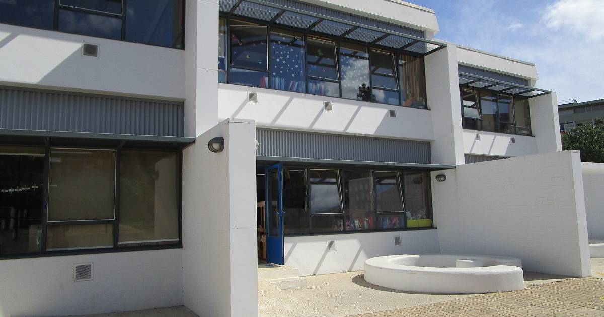 School in Lisbon has works to end for almost 10 years