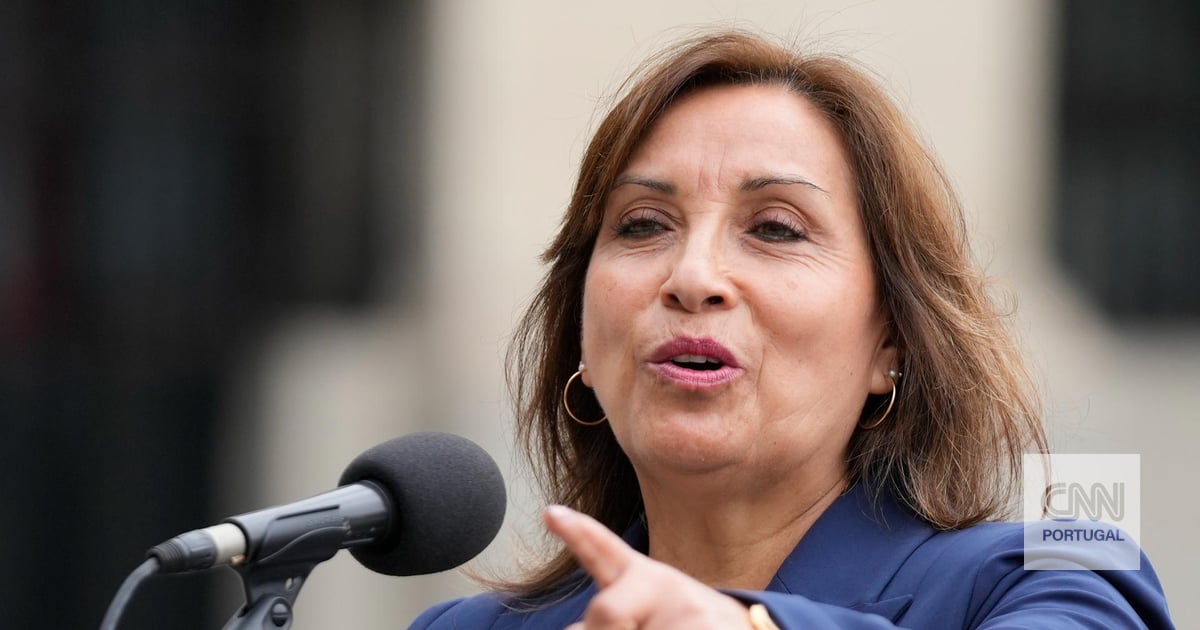 Parliamento Peruano destitly President Dina Boluarte