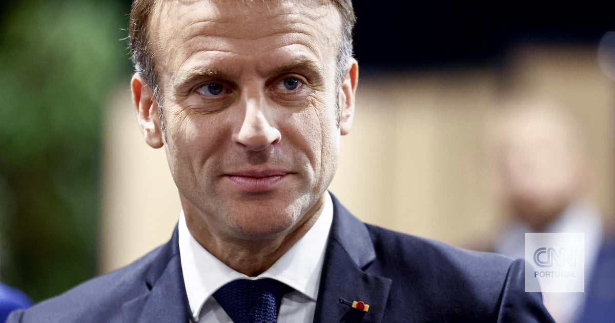 Macron calls parties hours before the deadline to appoint a new prime minister