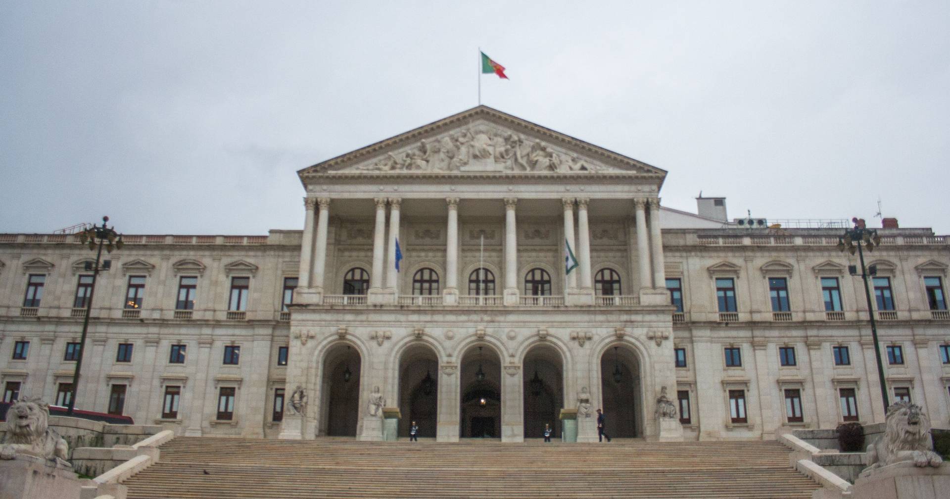 PS regrets lack of agreement on nationality law and raises doubts about constitutionality